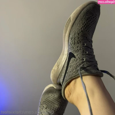 chelxiefeet - Péntek 13  Kedvenc számom  Ugye ti sem vagytok babonásak   D
