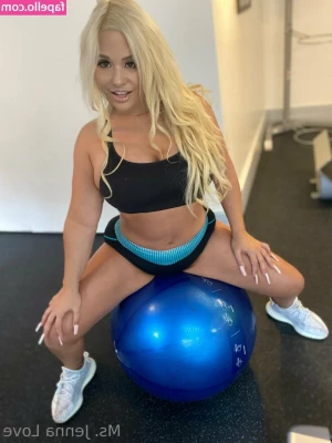jennalovexxx - Wish this was your hard cock I was sucking on eh   Video coming
