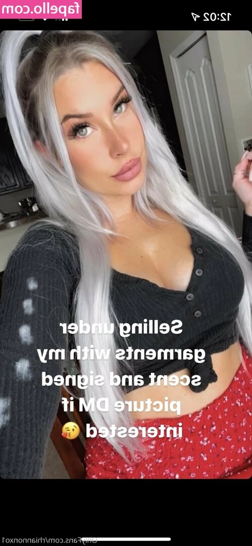 rhiannonxo1 - Who wants all the pics from this shoot, there's a much more revealing