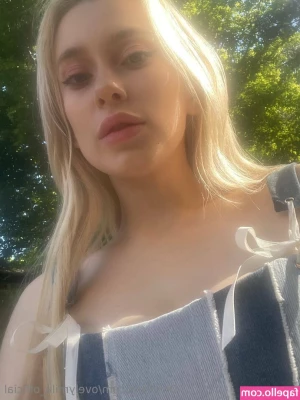 ovelymila_official [ ovelymila-official ] - alice_in_dreams  You want to see her  alice_in_dreams tearing her