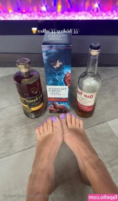 whiskeywalker - Preview  Join my premium page to see uncensored   Artistically Nude 