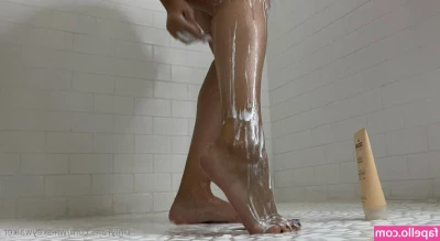 whiskeywalker - My face when I have  audreyjones on her knees and hours to do