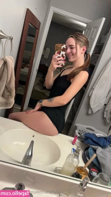 maggiemgracie - Would you purchase my retired gear? (Old latex garments, gags, toys,
