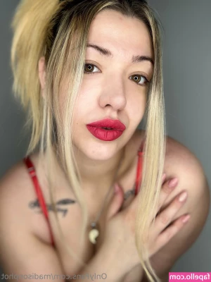 madisonphot - Ready to start the week off right? 😈😉