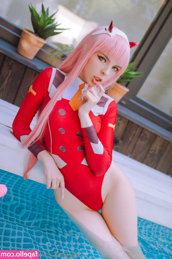 Nia_Cosplay [ nia-cosplay ] - Una ducha fría para estos días de calor  Y luego me vuelvo a