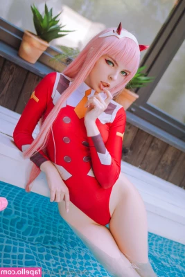 Nia_Cosplay [ nia-cosplay ] - Una ducha fría para estos días de calor  Y luego me vuelvo a