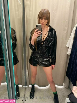 sweety_tiffany [ sweety-tiffany ] - I know you have the day off so spend it with me 😏 open this or