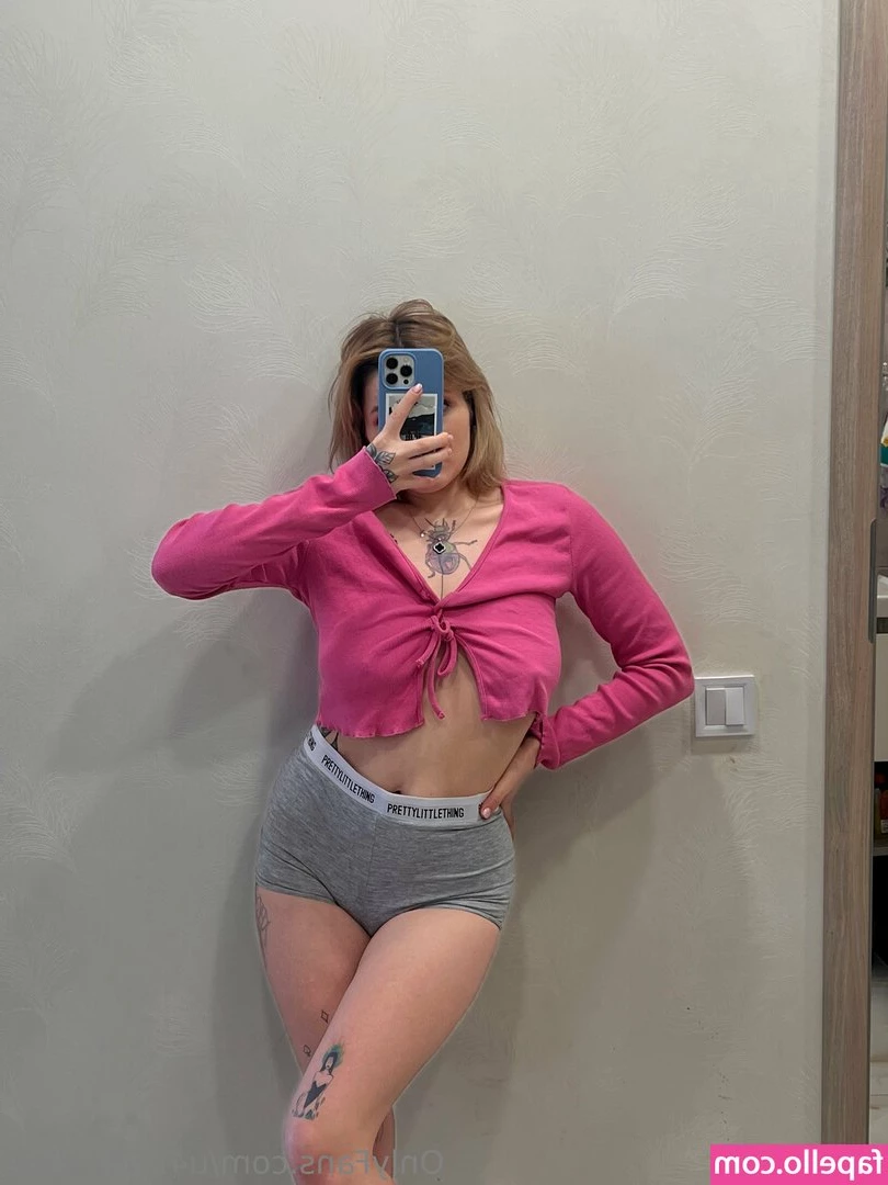 u436831266 - Qué tal tu día   Quieres que te haga compañía