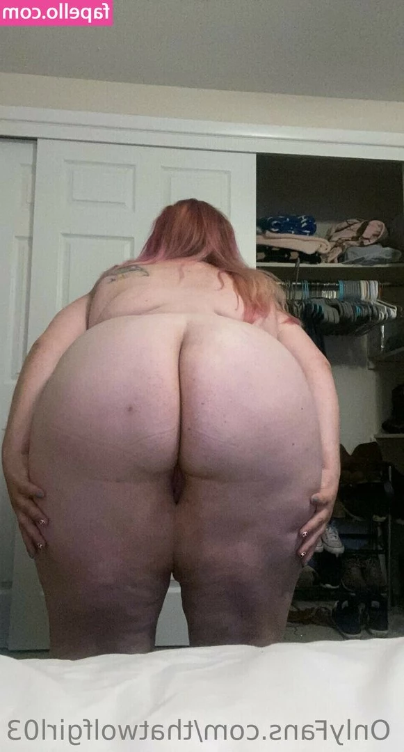 thatwolfgirl03 - (47-52) Obligatory close up just titty pics :P LAST PICS FOR THIS