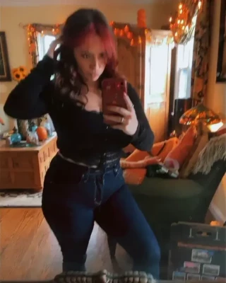 Ali Cortese [ ali-cortese ] - Fuck one tit is the same size as the head   I m starting a boobies