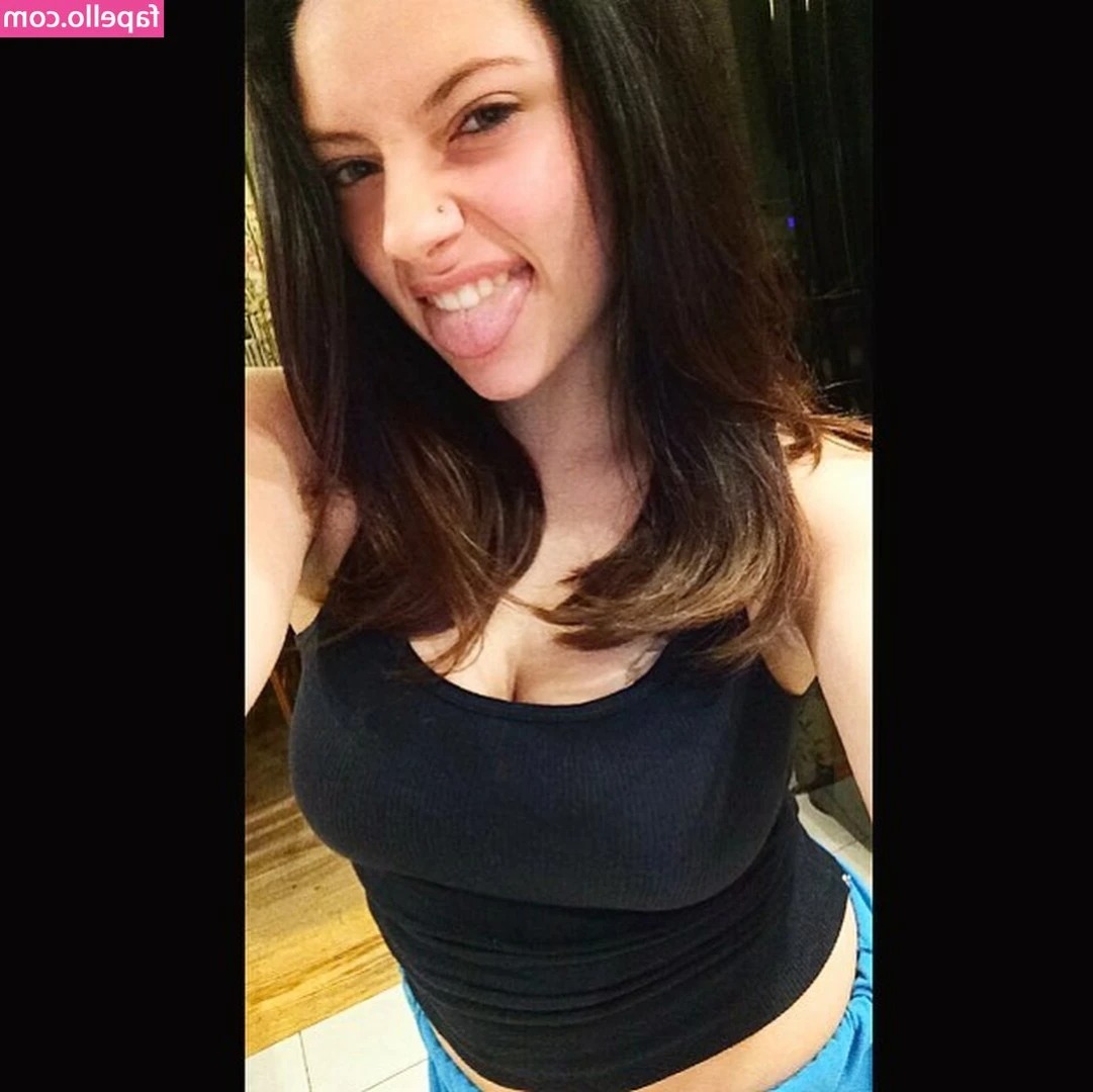 Ali Cortese [ ali-cortese ] - Pov  I sent you something naughty while you re working