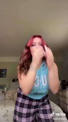 Ali Cortese [ ali-cortese ] - I never got a chance to go live on here I m sure it would be fun  Let