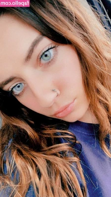 Ali Cortese [ ali-cortese ] - I want you to bend me over this table babe🤤