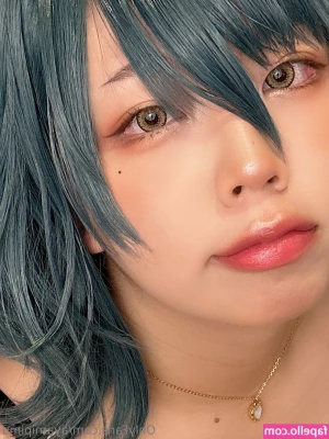 ayamipimu - Here’s a snipped of a new thing I’ve tried 😳Put my camera on