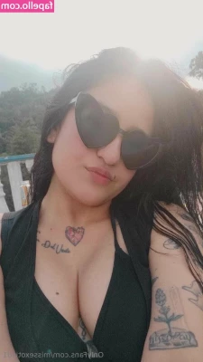 missexoticd1 - I started tanning again let s see how dark I get