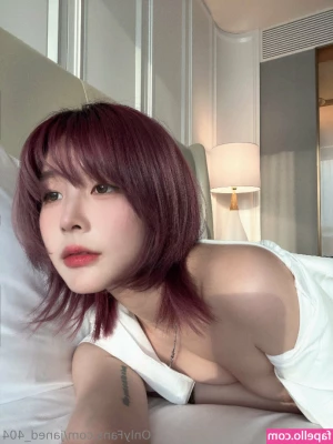 Janed_404 [ janed-404 ] - Preview for  tittytuesday    latepost