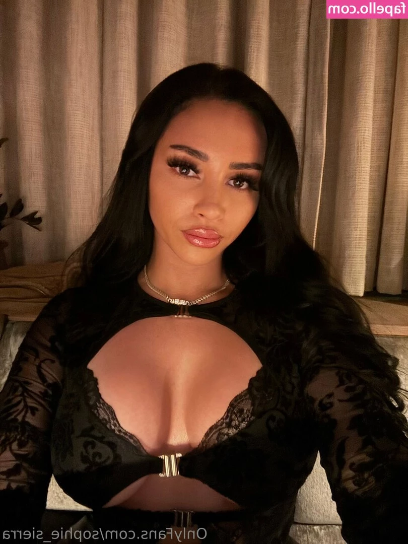 sophie_sierra [ sophie-sierra ] - Ariel view 4 play