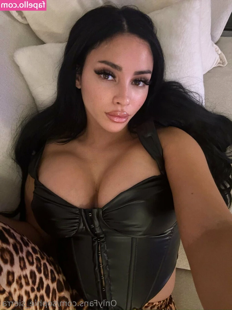 sophie_sierra [ sophie-sierra ] - my love  do you want me to be your virtual boyfriend