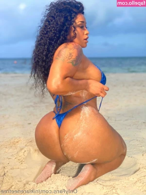 nikiareneefree - I m ready for our date baby  come and get me