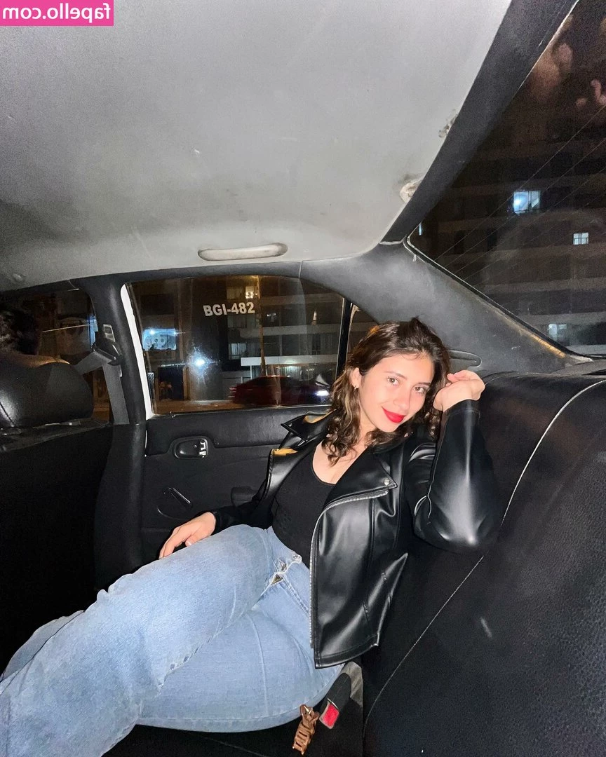 Xiomara Vasquez [ xiomara-vasquez ] - Filmed and took new pics today