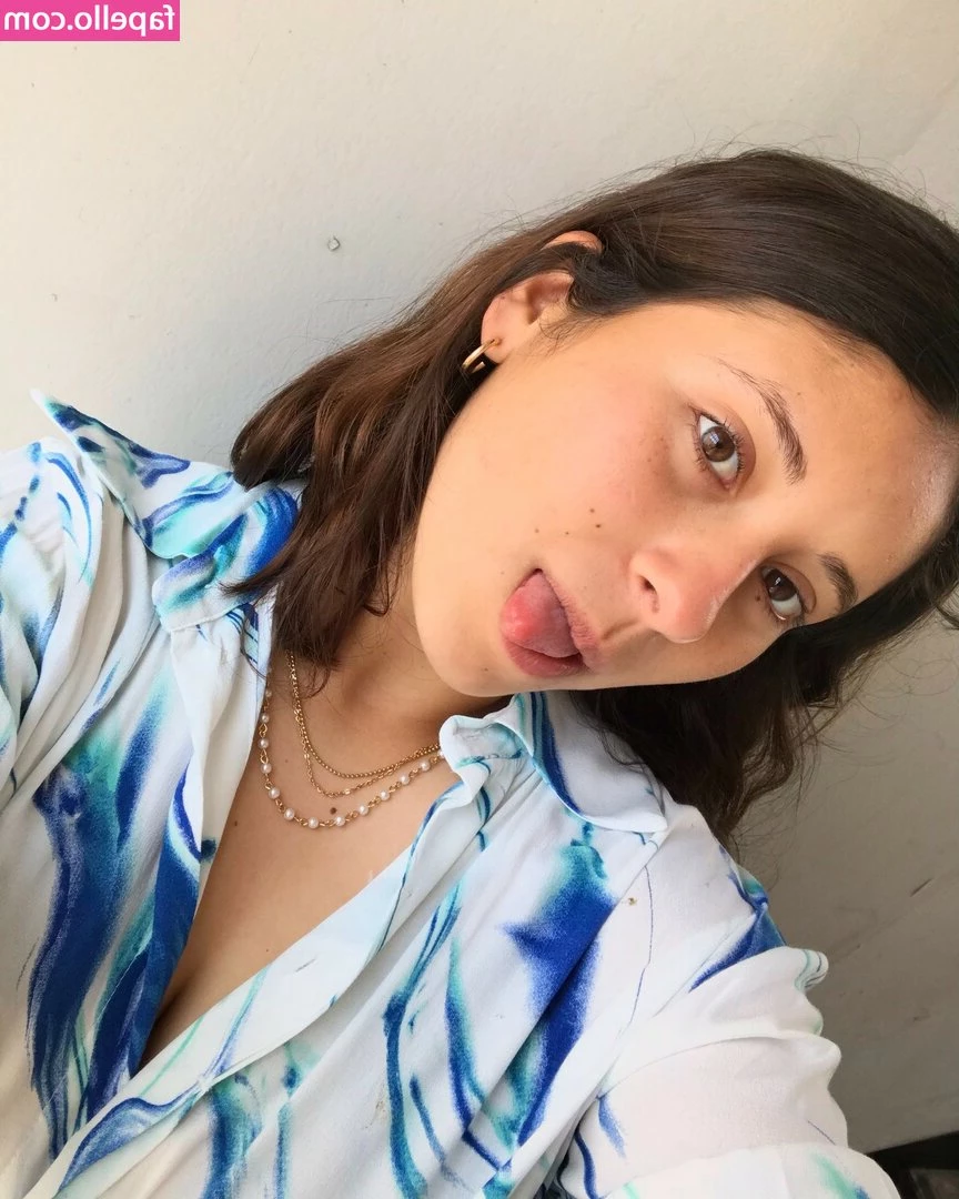 Xiomara Vasquez [ xiomara-vasquez ] - Go ahead. 😝