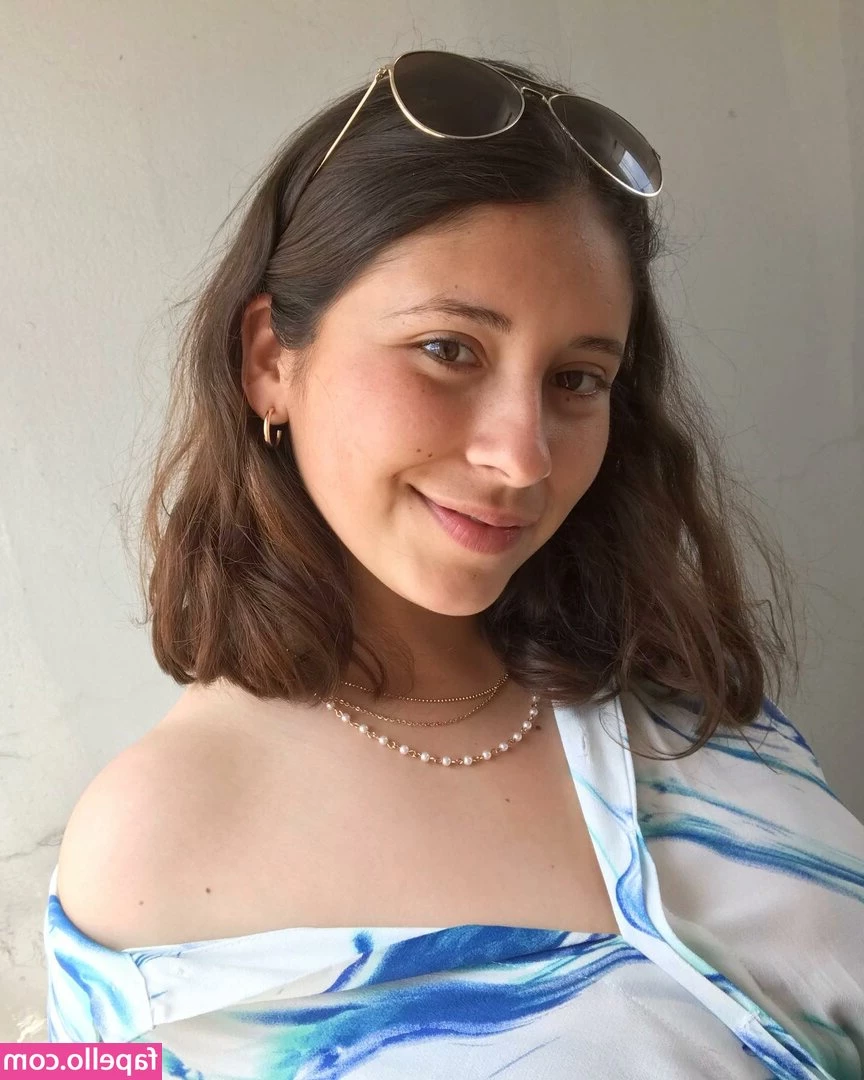 Xiomara Vasquez [ xiomara-vasquez ] - Good night