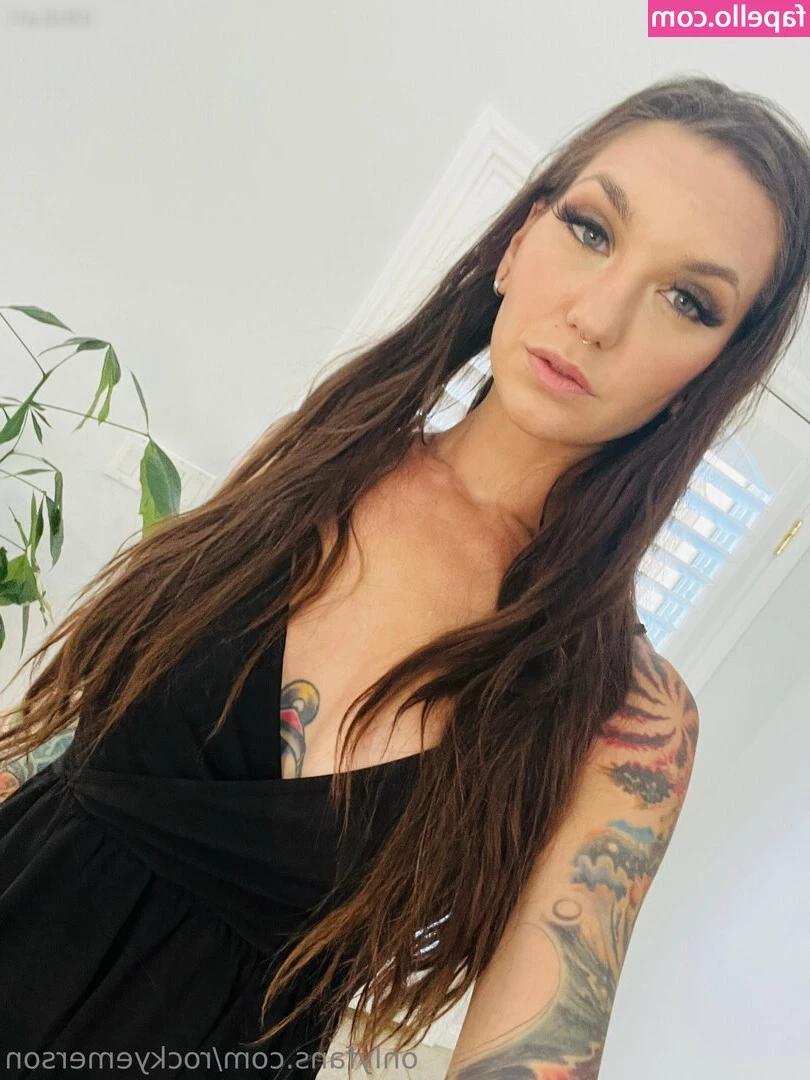 Rocky Emerson - Tall Pornstar [ rocky-emerson-tall-pornstar ] - Se sei uno sch1avo questa pagina fa per te