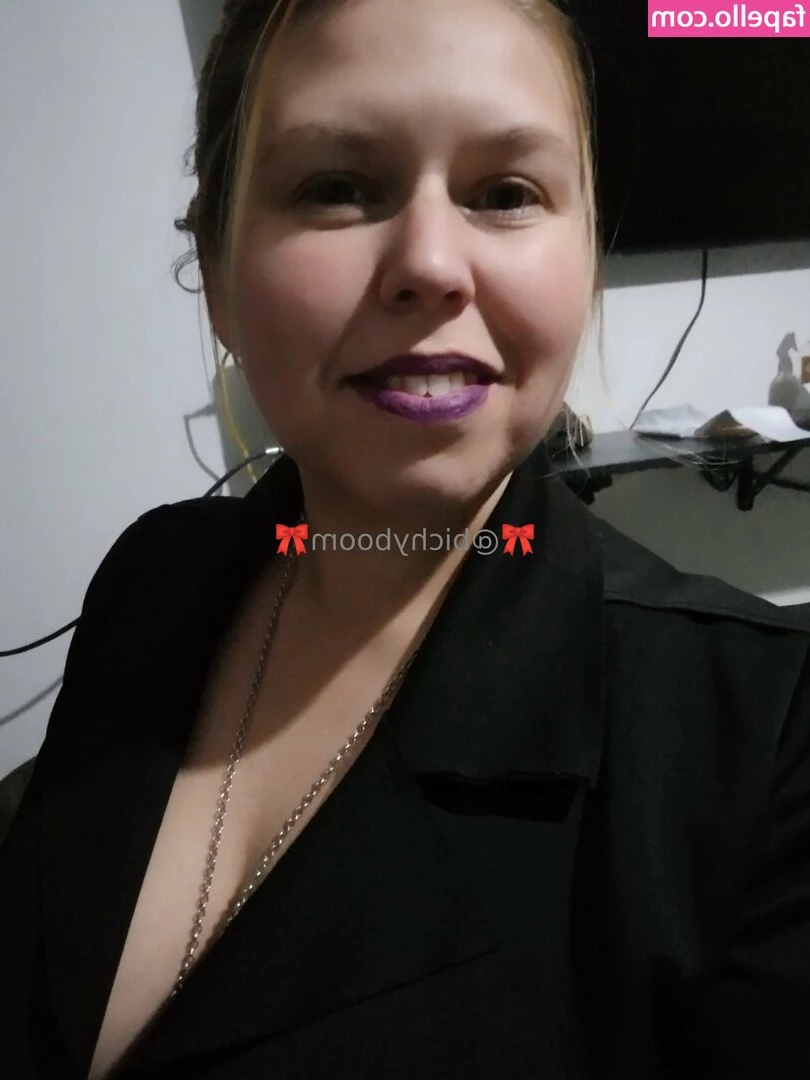 bichyboom - Little sneak peak of undeniable pleasure  You have no idea what s