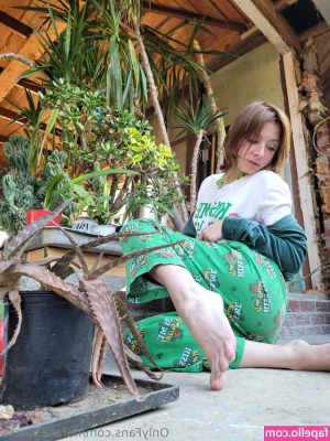 NataliesSocks - Who wants to see more