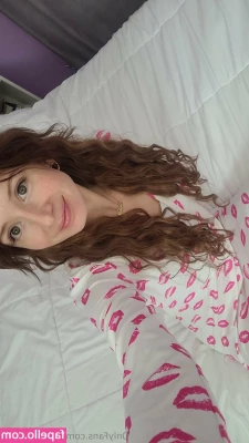NataliesSocks - hmmm I m such a naughty babe