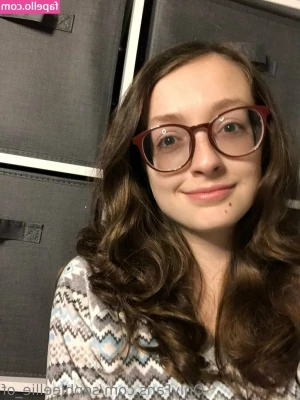 sophieellie_of [ sophieellie-of ] - Stop by my room    -rae