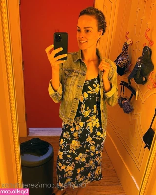 Serenity Cox [ serenity-cox ] - Happy Easter babe!! 🐣
