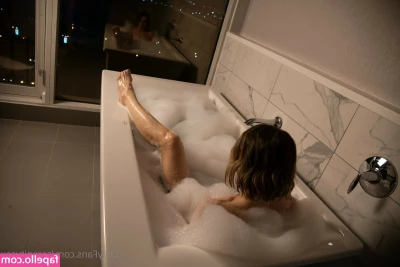 Serenity Cox [ serenity-cox ] - Happy Saturday   Show me love  I return the pleasure