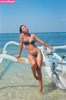 Aisha Katherina [ aisha-katherina ] - Good morning  Did you know that content purchased on my VIP page is