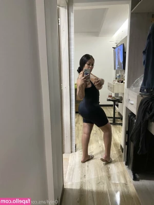 Lacey Duvalle [ lacey-duvalle ] - Swipe right for the videos
