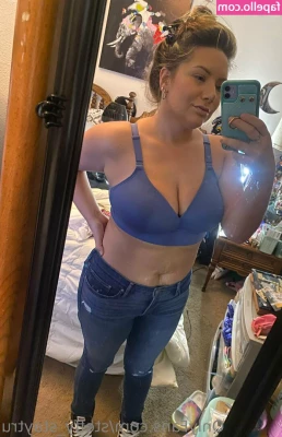 kenziexgreyxoxo - Ven quítame la toalla bb