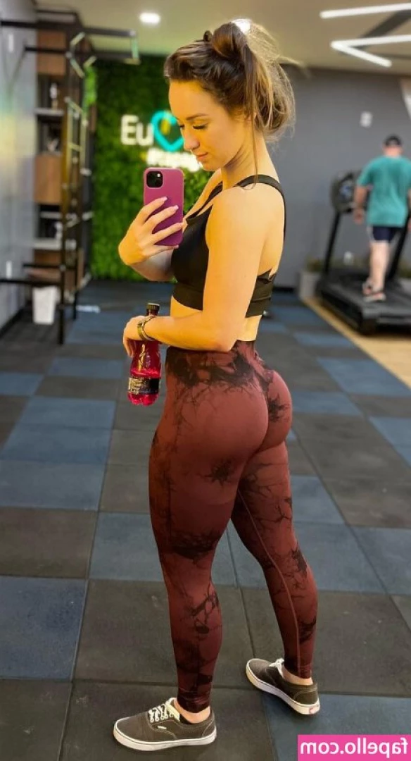 Sabrina Machado [ sabrina-machado ] - smth special for booty lover like u