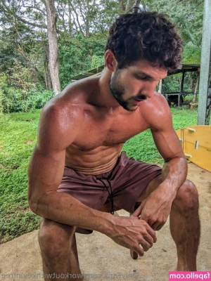workoutwithkevinfree - Stay active babies   New posts coming later