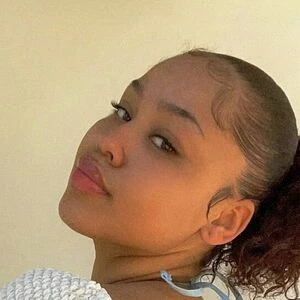 Keanna Theo