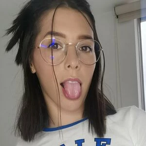 karinagarciaoficial