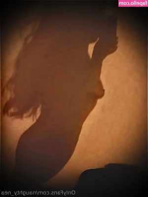 naughty_nea [ naughty-nea ] - Hmmm I wonder what I want right now .. DM me!