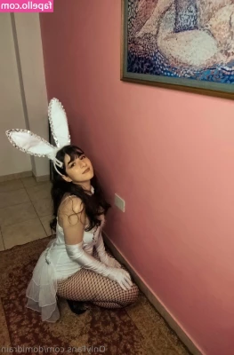domidrain - Oh hey! The outfit you all love is back out ;) what custom content do