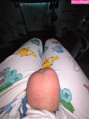 andywithabigdic - Got my hands behind my back  What would you do