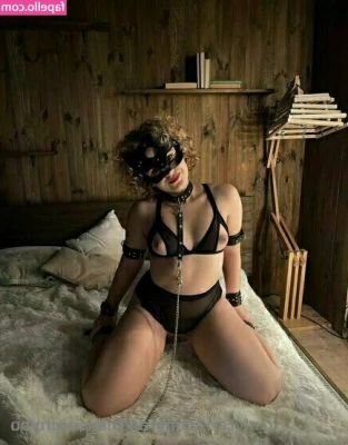 elpromo - If you can do one thing to my p*ssy, what will it be? 🤭🥵💦