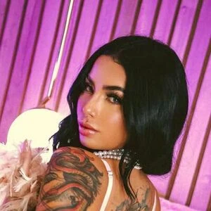 Katt Dumont