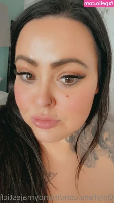 mandymajesticfree - Watch my booty jiggle  ᴥ