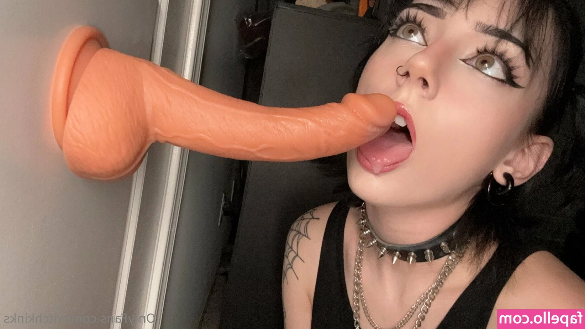 Witchkinks [ witchkinks-20 ] - Nadie te invito pero tu te viniste