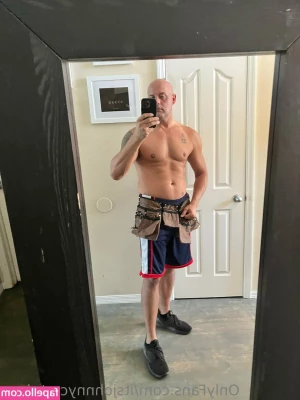 itsjohnnycartelxxx - Down the throat