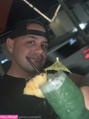 itsjohnnycartelxxx - Hi babe