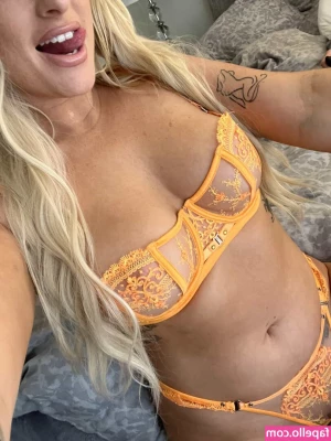 Ava Jade [ ava-jade ] - Swipe to see my outfit